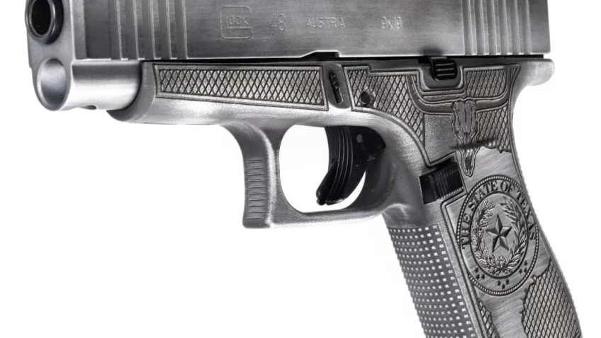Glock 48 9mm 4.17″ Barrel 2-10 Rnd Mags Texas Silver Distressed