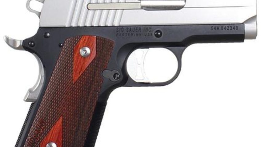 SIG SAUER 1911 TWO-TONE ULTRA COMPACT