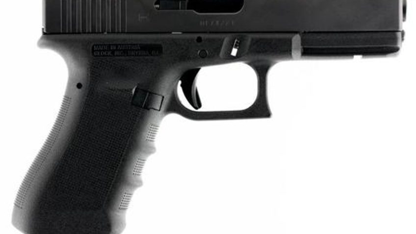 Glock 17RTF 9mm Straight Serrations 17Rd