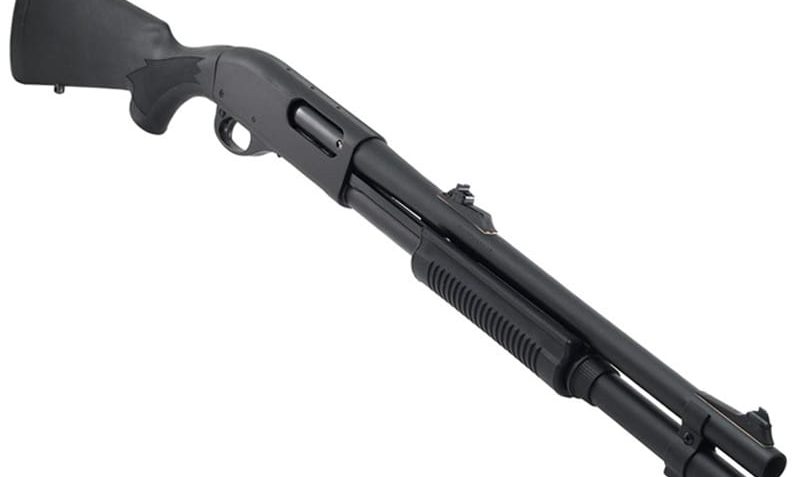 Remington 870 Police Magnum 12-Gauge Pump-Action Shotgun w/ Rifle Sights