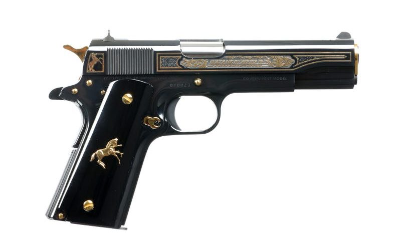 Colt 1911 5" .38 Super Black Oscuro Y Oro 9rd Pistol – O1911C-38-OYO