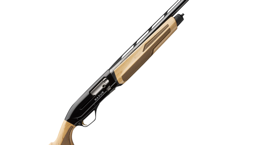 BROWNING Maxus II Hunter Maple12 Gauge 3in 28in 4rd Semi-Auto Shotgun w/ 3 Choke Tubes (11778204)