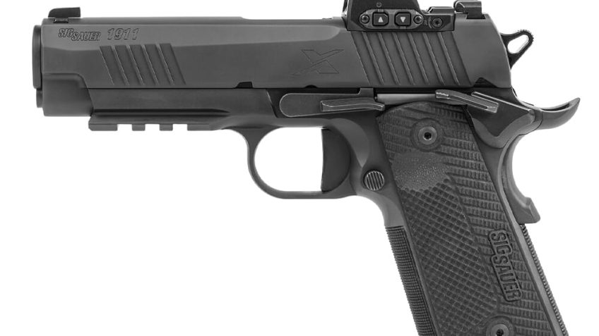 1911-XCARRY 45 ACP 4.25″ BBL (2)8RD Black W/Romeo-X Compact